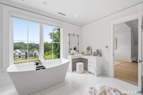 New Canaan CT 06840