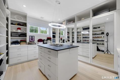 New Canaan CT 06840