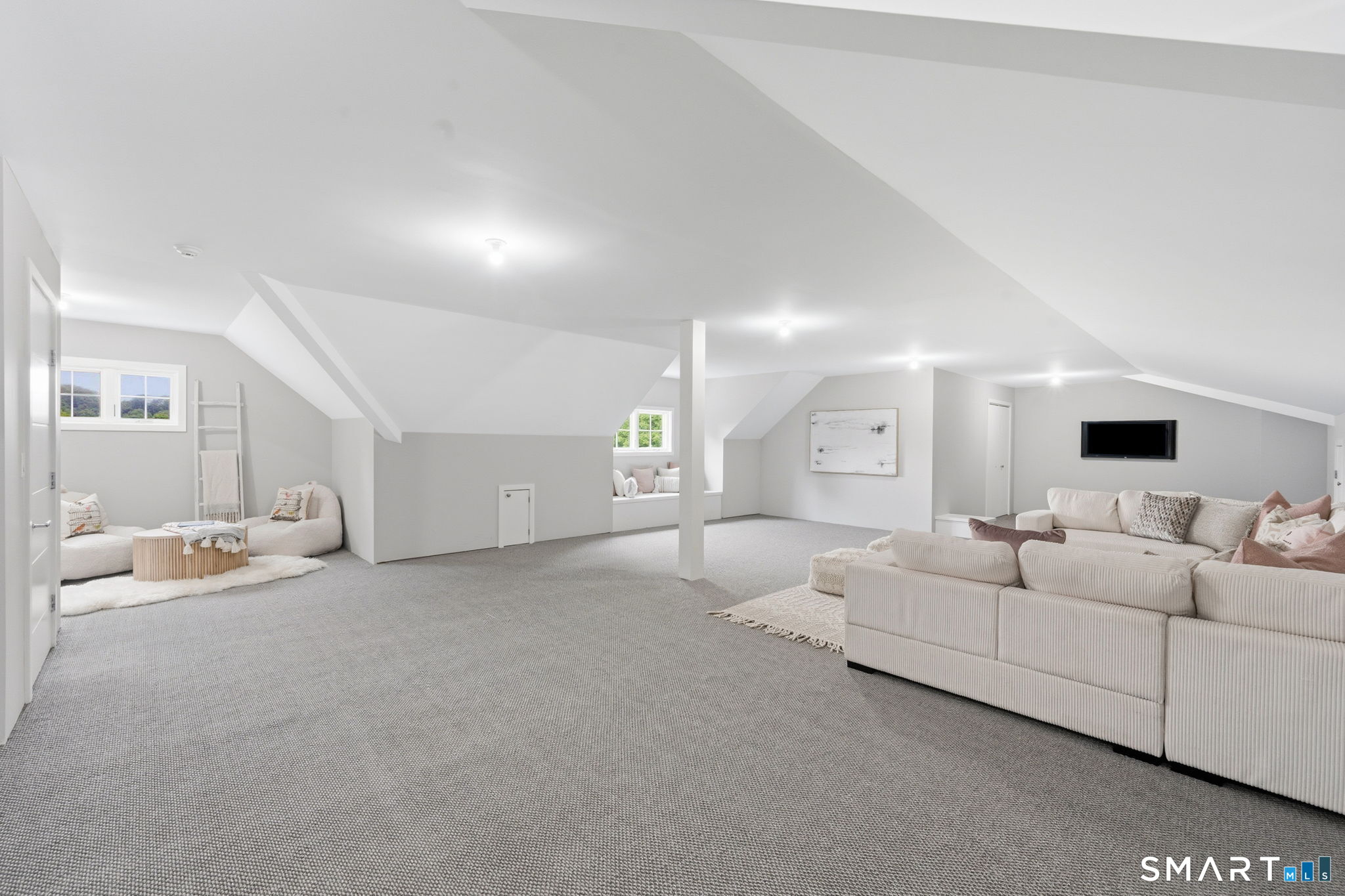 New Canaan CT 06840