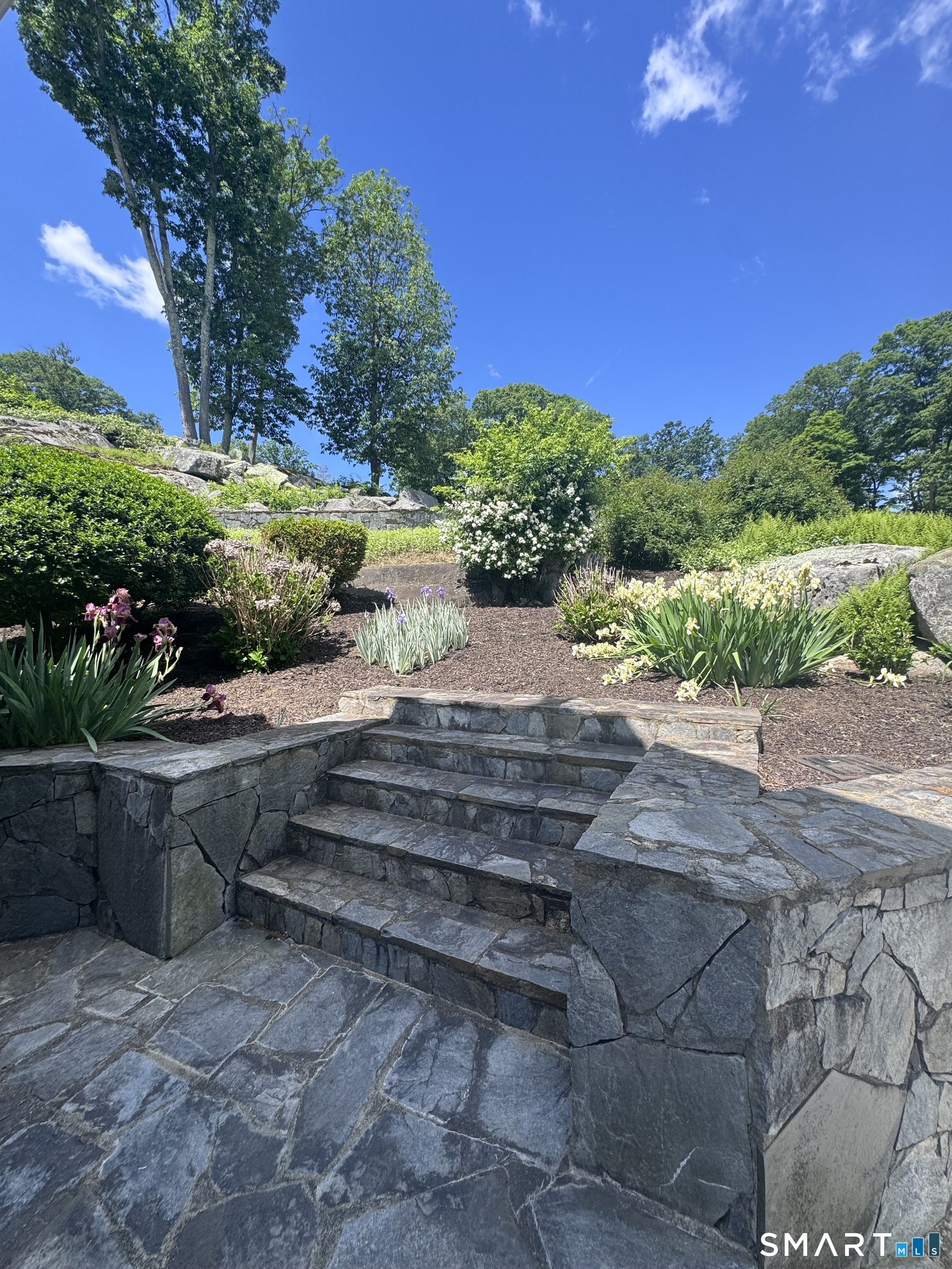 1 Oak Drive New Fairfield CT 06812