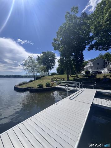 1 Oak Drive New Fairfield CT 06812