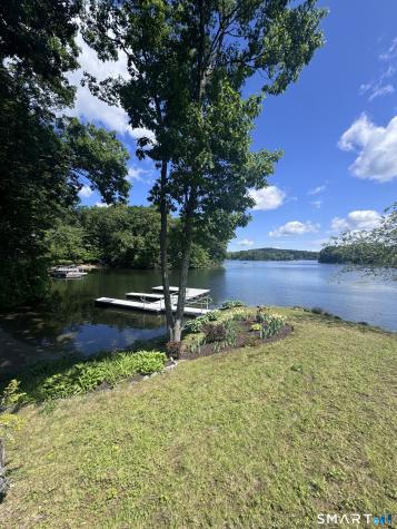 1 Oak Drive New Fairfield CT 06812