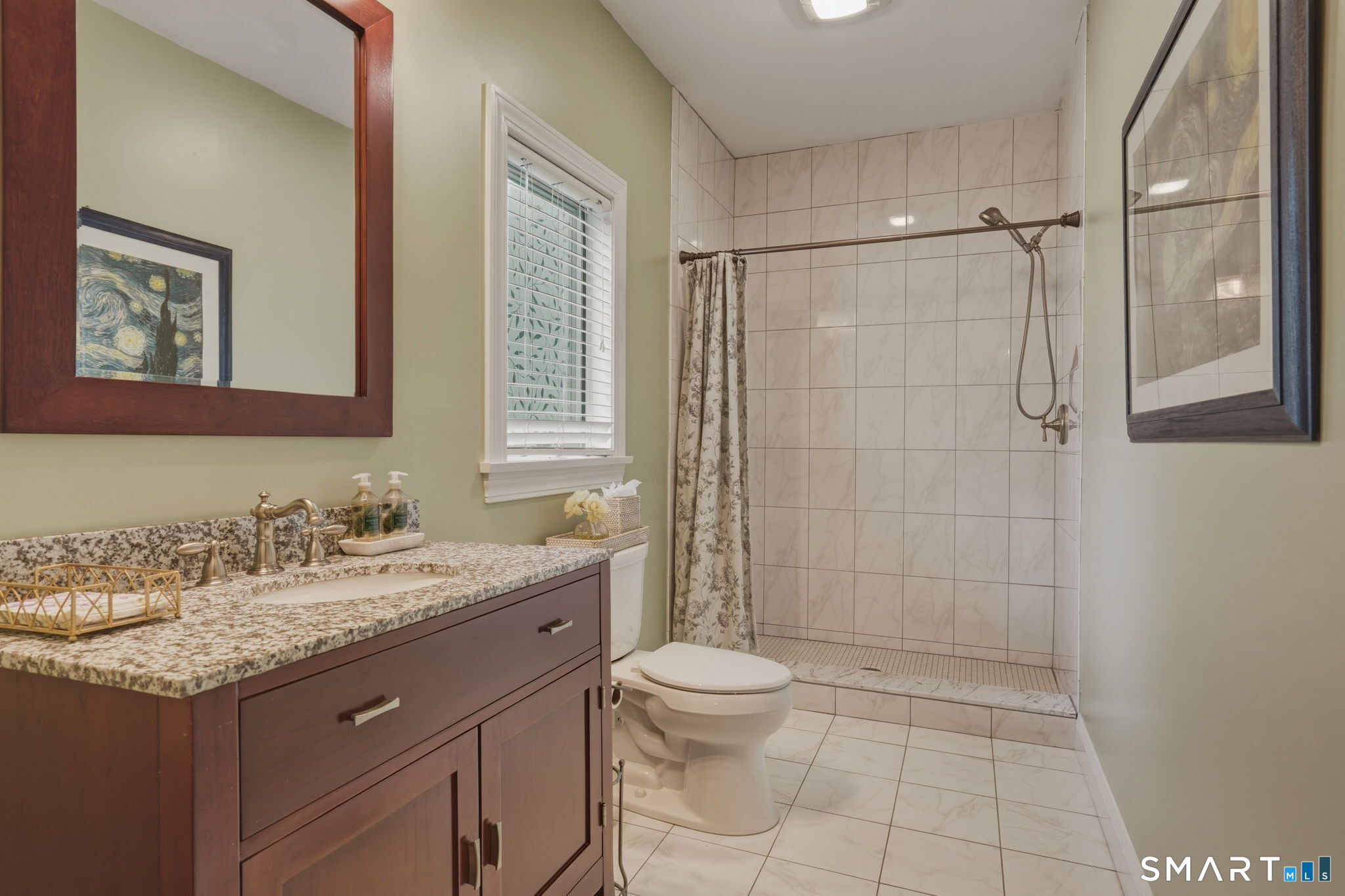1 Oak Drive New Fairfield CT 06812