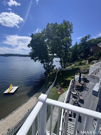 1 Oak Drive New Fairfield CT 06812