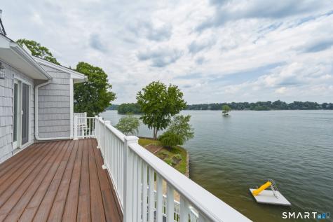 1 Oak Drive New Fairfield CT 06812