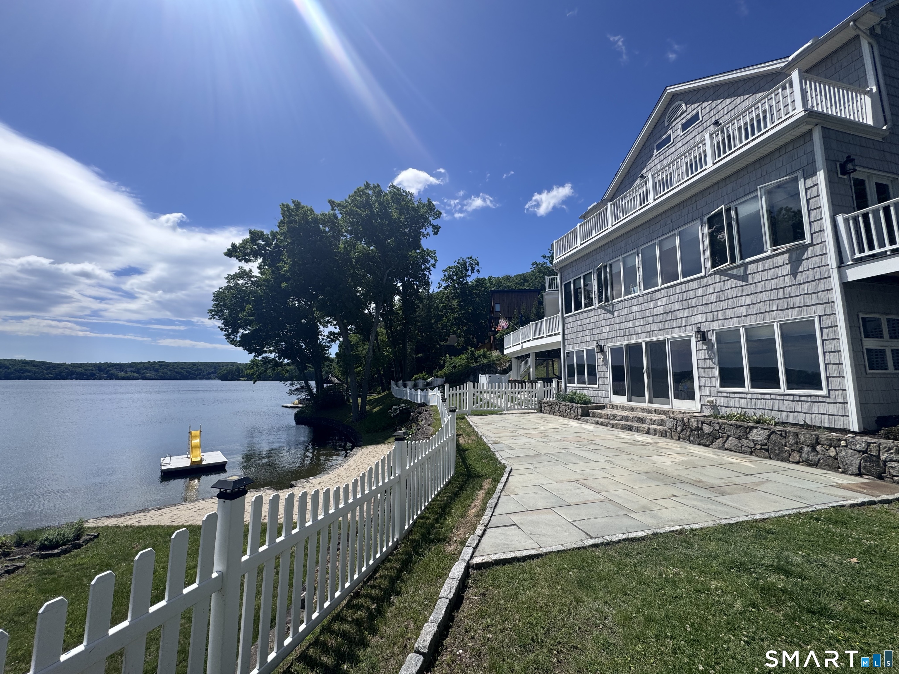 1 Oak Drive New Fairfield CT 06812