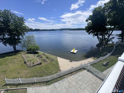 1 Oak Drive New Fairfield CT 06812