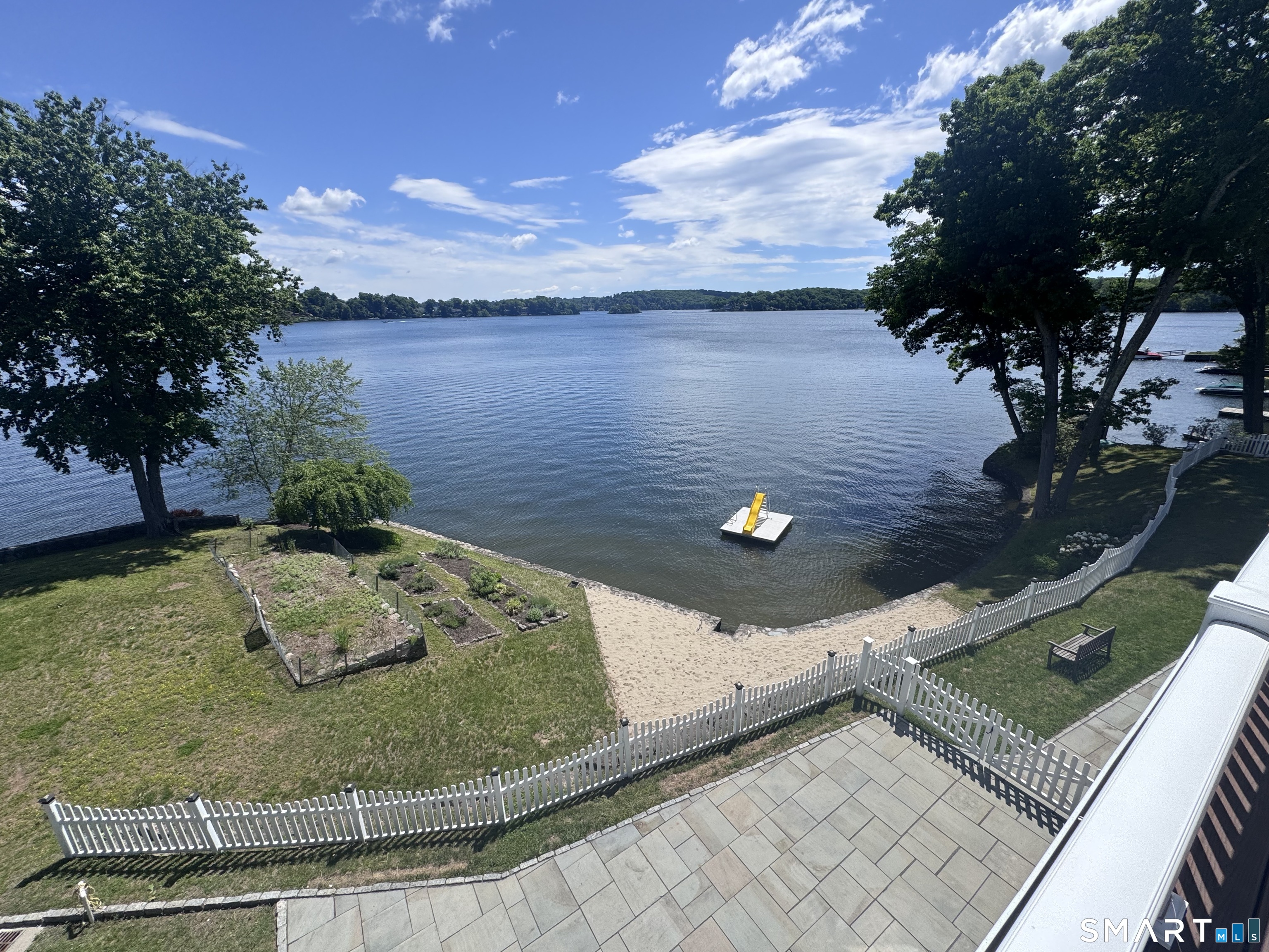 1 Oak Drive New Fairfield CT 06812