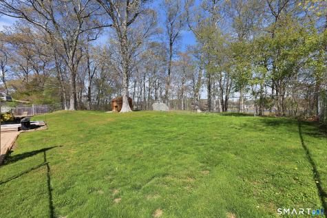 14 Cedarwood Lane Old Saybrook CT 06475
