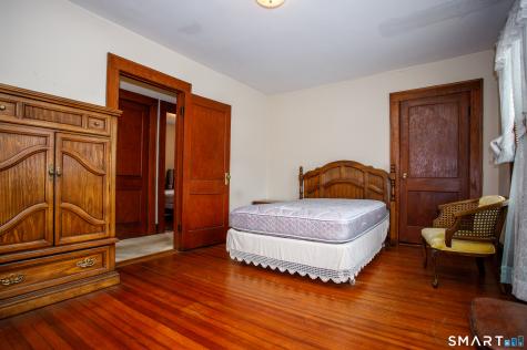 158 West Thames Street Norwich CT 06360