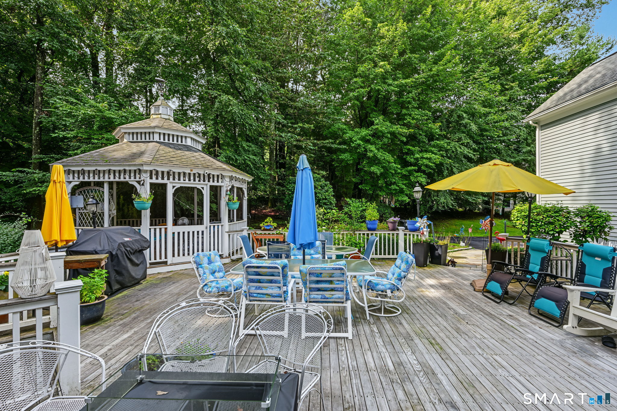 79 Cross Country Trail Stamford CT 06903