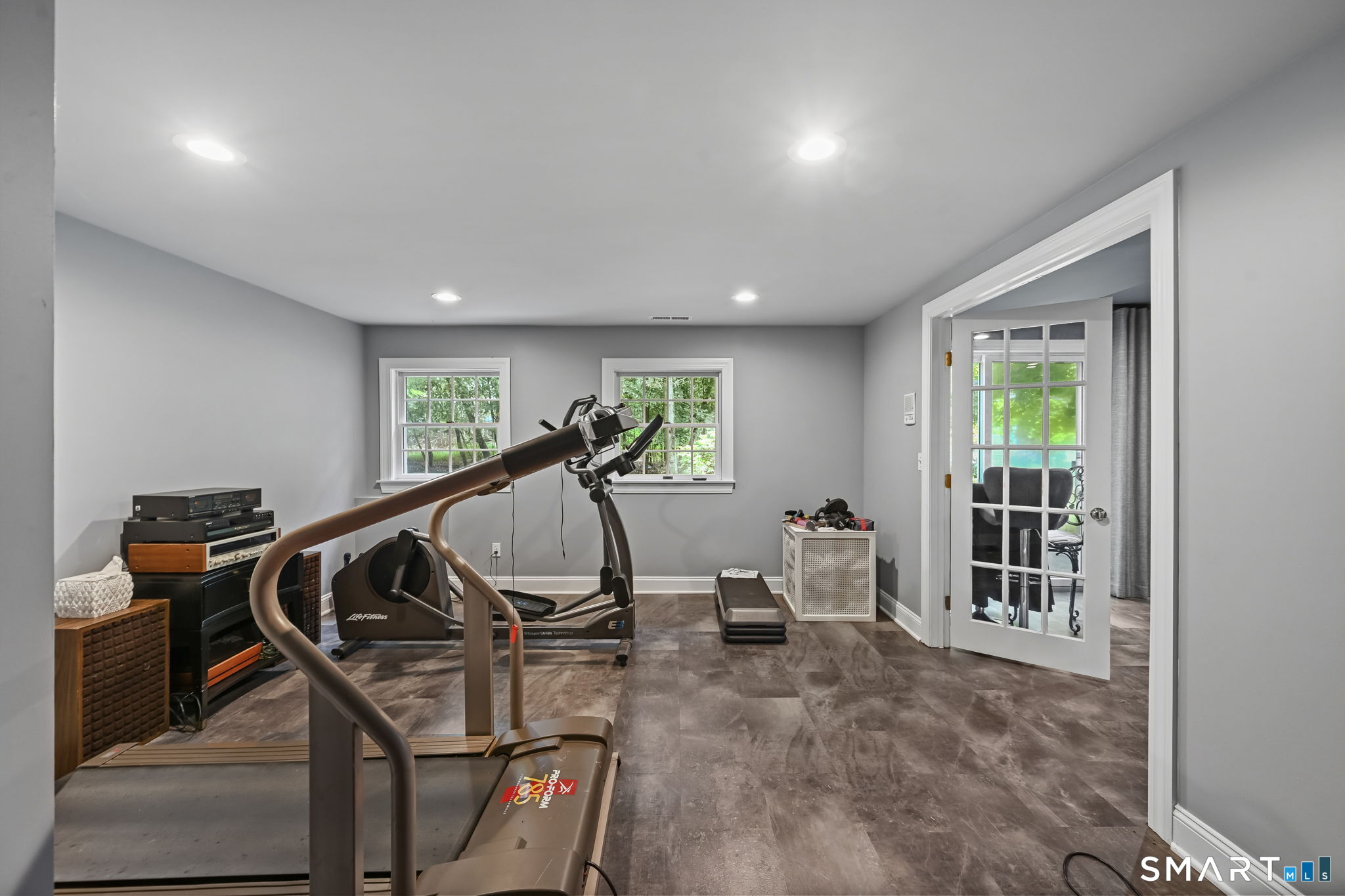 79 Cross Country Trail Stamford CT 06903