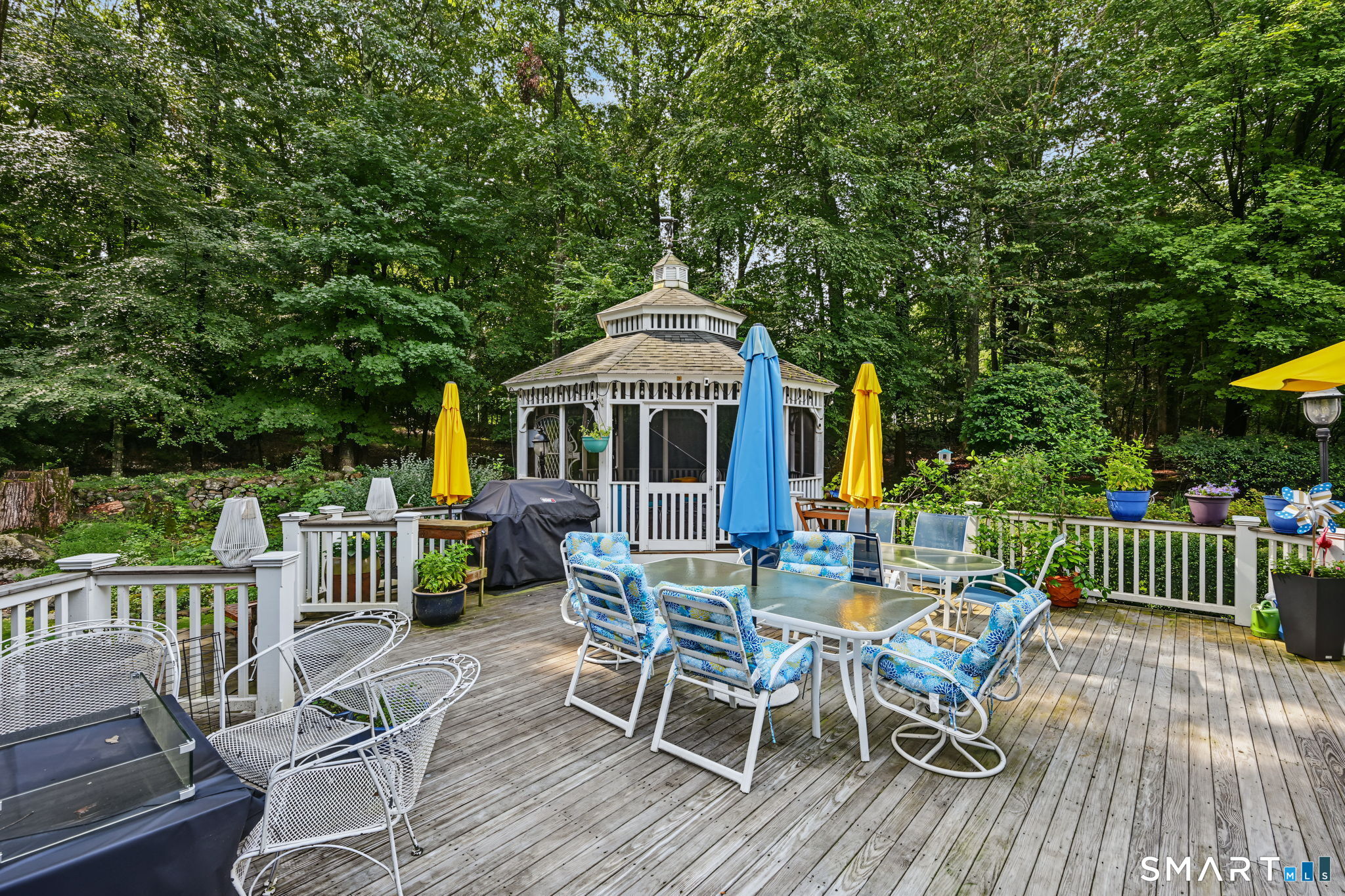 79 Cross Country Trail Stamford CT 06903