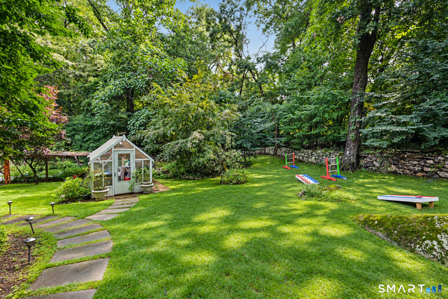 79 Cross Country Trail Stamford CT 06903