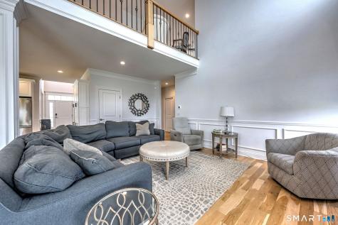 7 Luisa Court Branford CT 06405