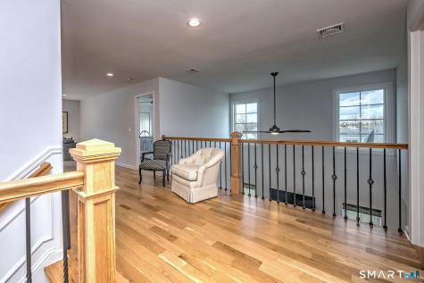 7 Luisa Court Branford CT 06405