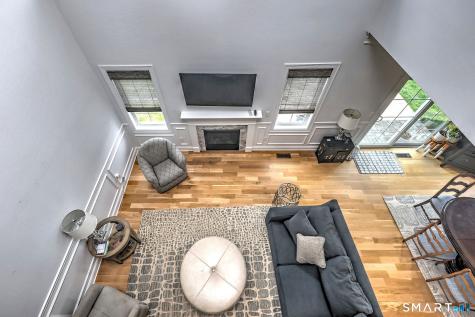 7 Luisa Court Branford CT 06405