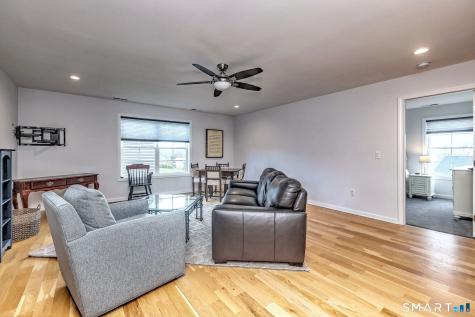 7 Luisa Court Branford CT 06405