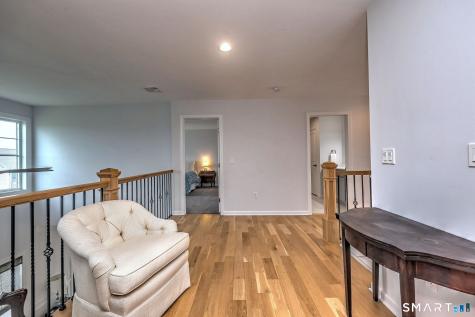 7 Luisa Court Branford CT 06405