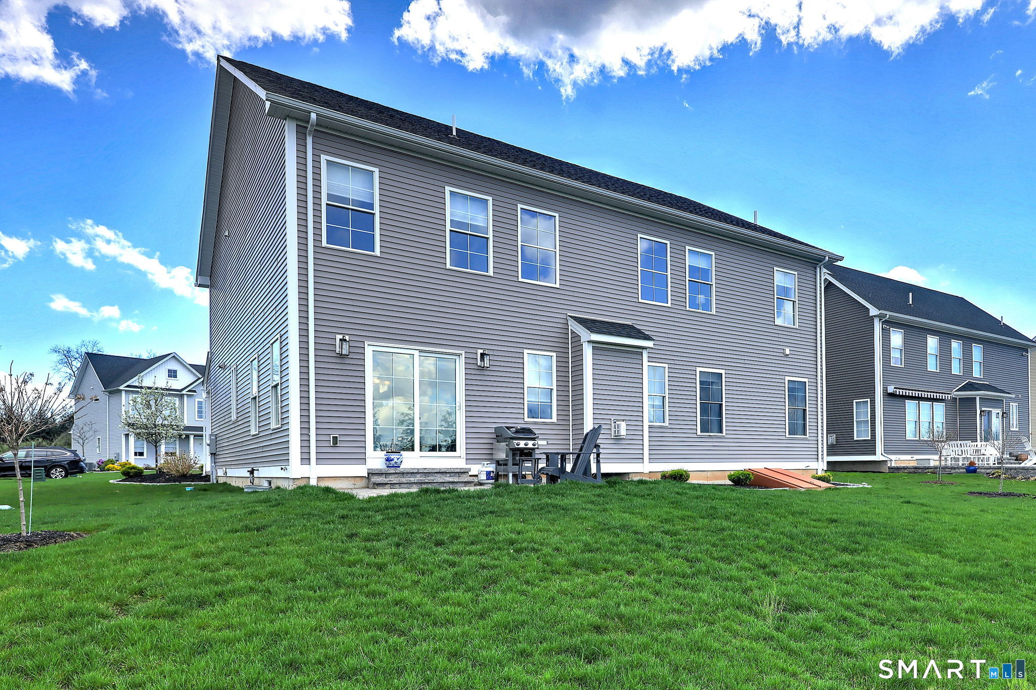 7 Luisa Court Branford CT 06405