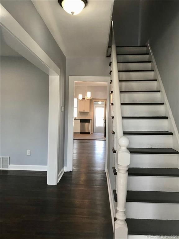 276 Seaview Avenue Bridgeport CT 06607