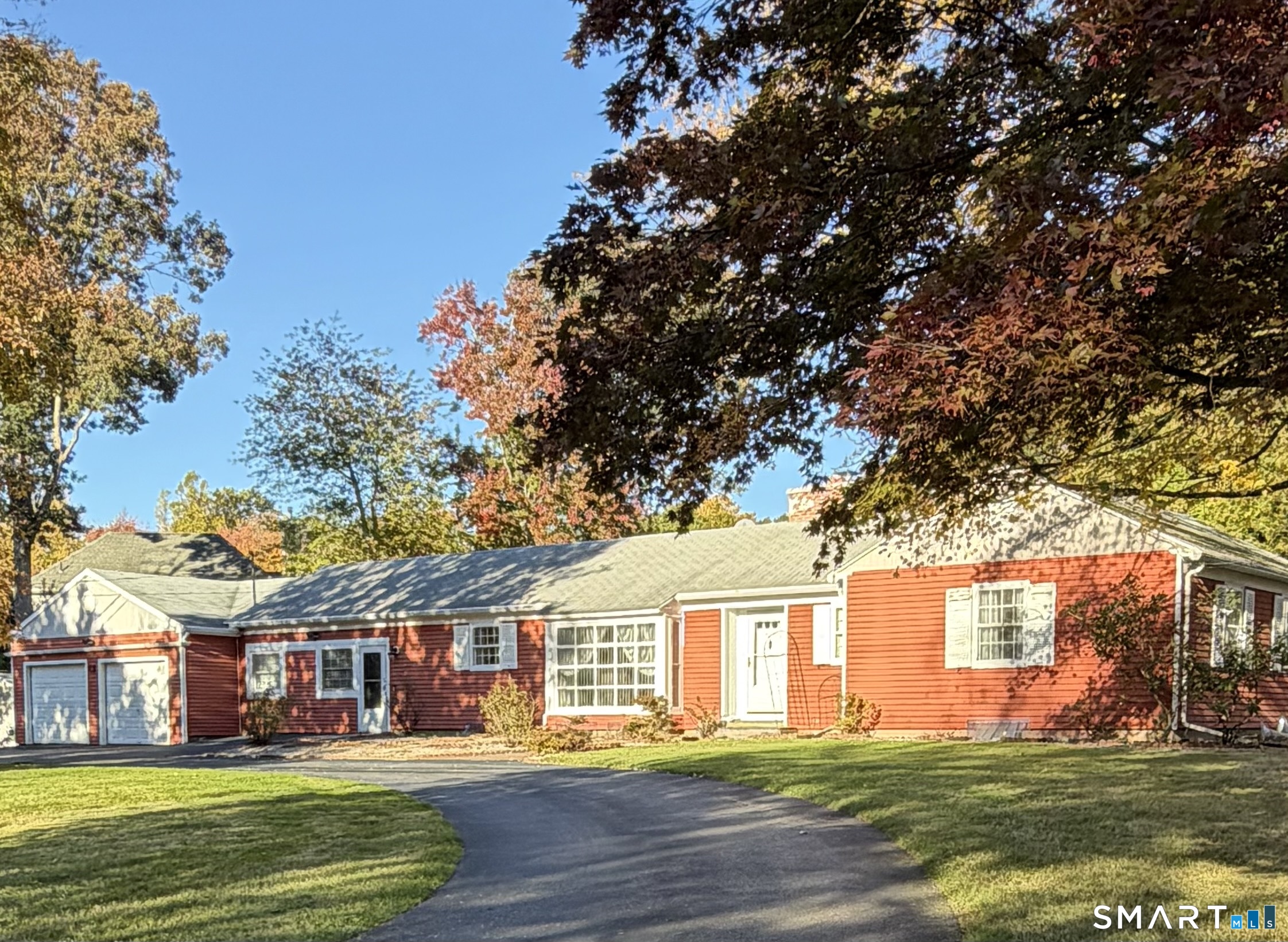 30 Smith Street East Hampton CT 06424