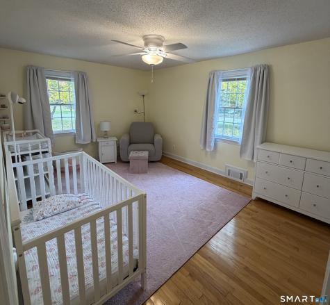 30 Smith Street East Hampton CT 06424