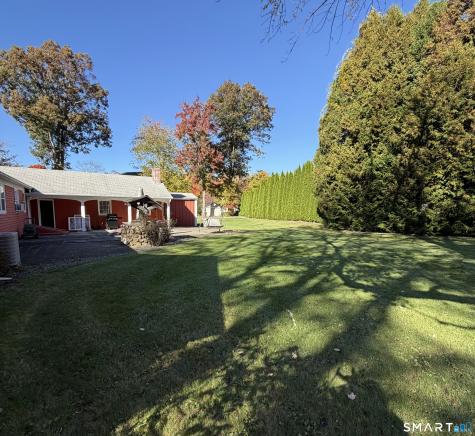 30 Smith Street East Hampton CT 06424