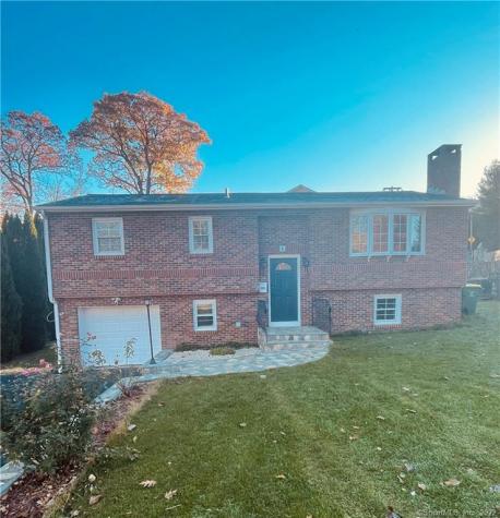 6 Springdale Avenue Waterbury CT 06708