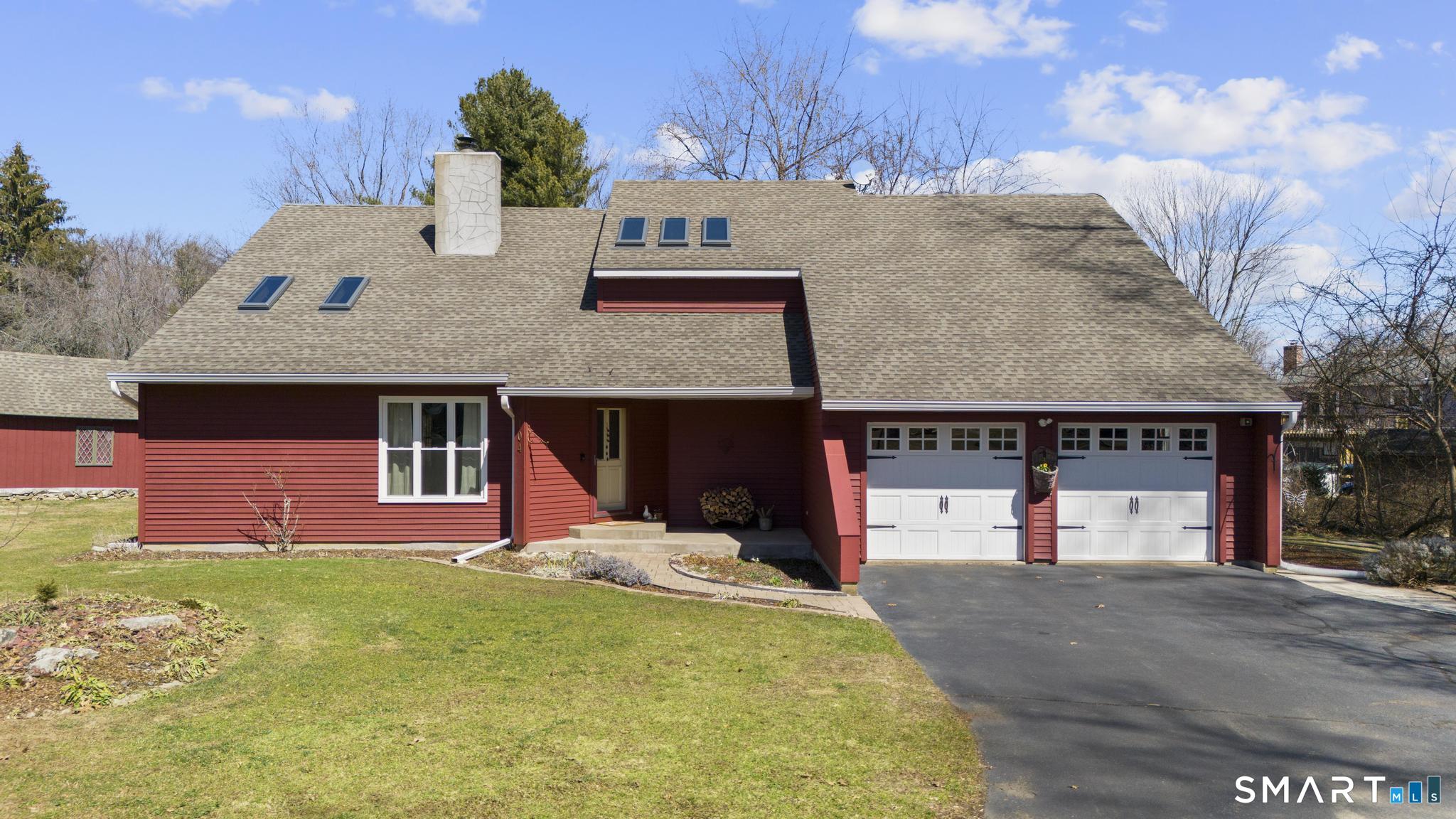 104 South Montowese Street Branford CT 06405