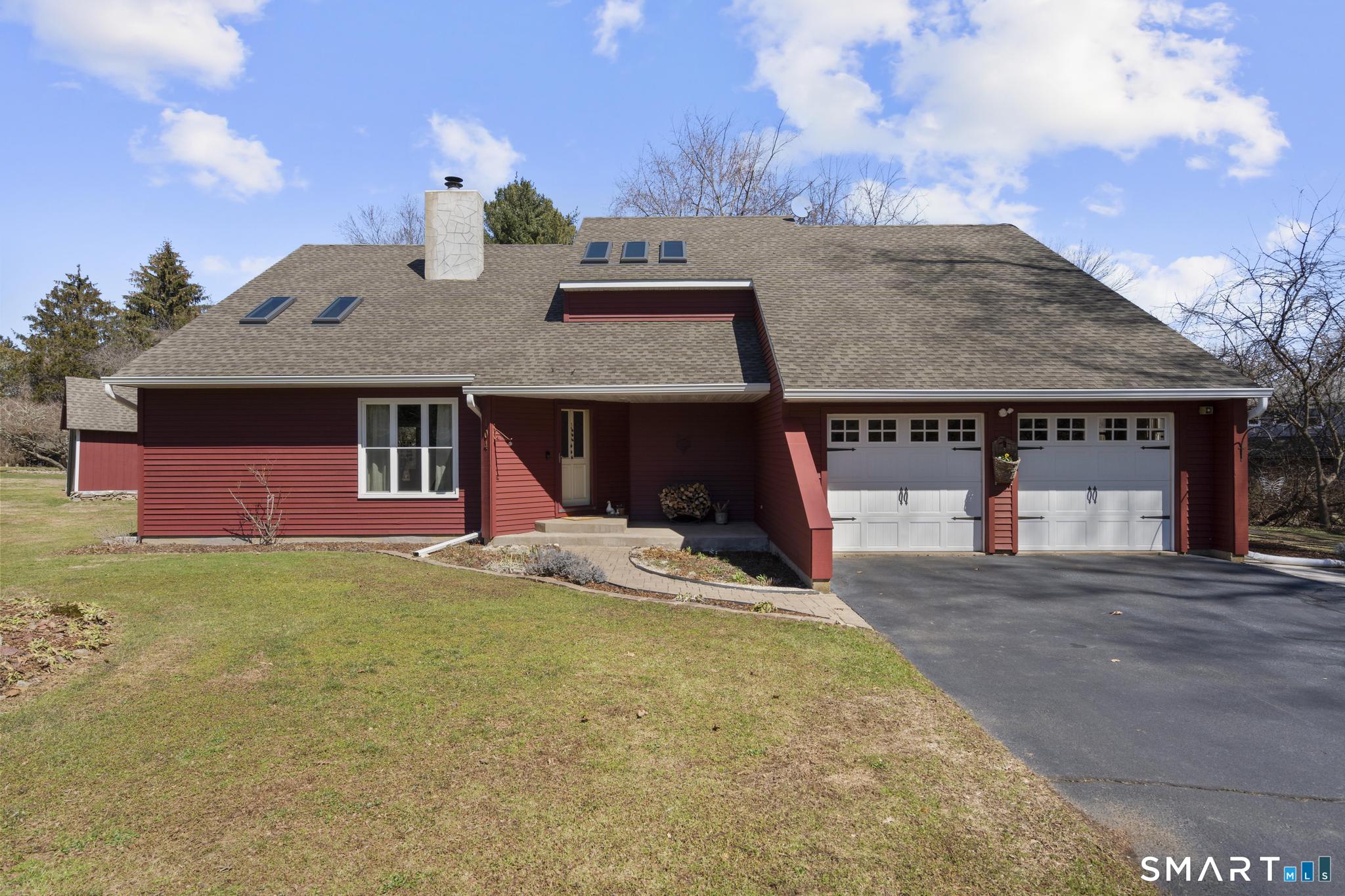 104 South Montowese Street Branford CT 06405