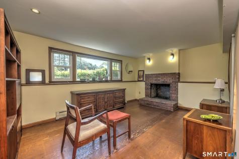 10 Hodio Drive Ansonia CT 06401
