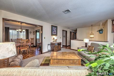 10 Hodio Drive Ansonia CT 06401