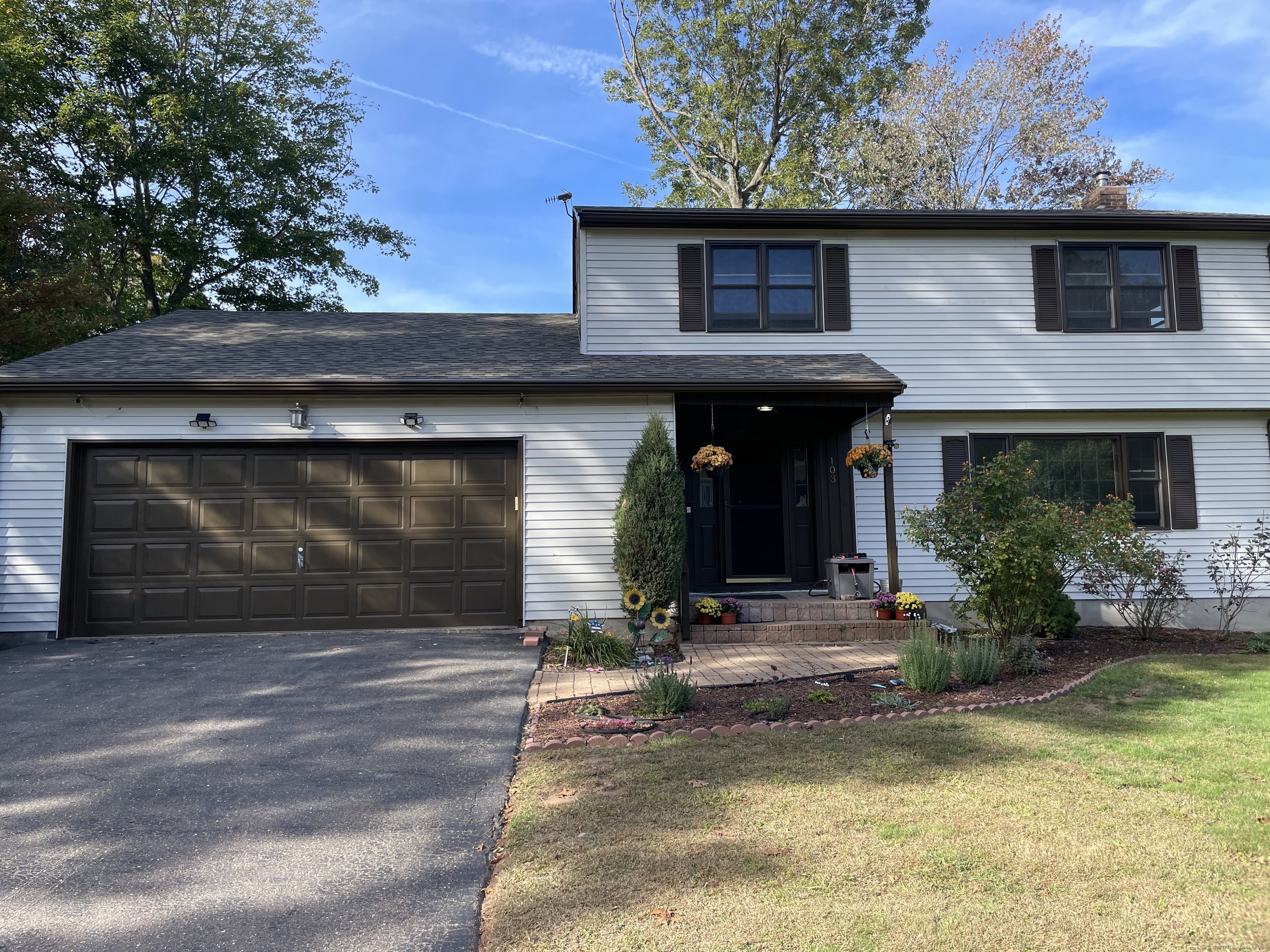 103 Kent Drive Manchester CT 06042