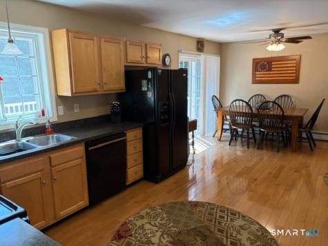 16 Walnut Street Woodstock CT 06281