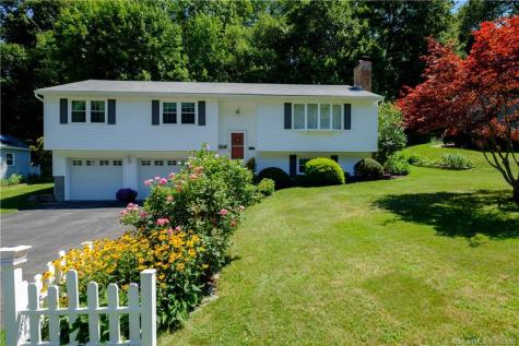 247 Ardsley Road Waterbury CT 06708