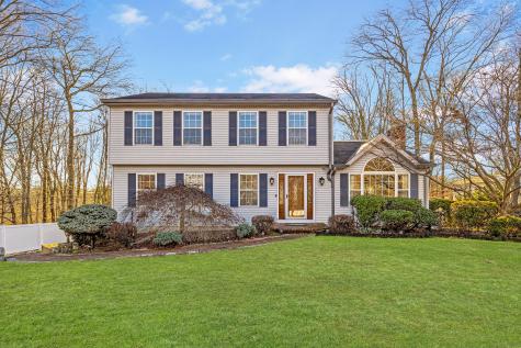 27 Meghan Lane Shelton CT 06484