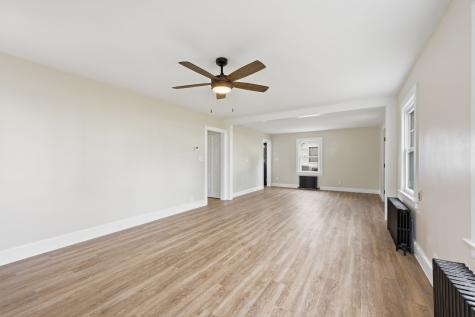 23 Woodlawn Avenue Enfield CT 06082