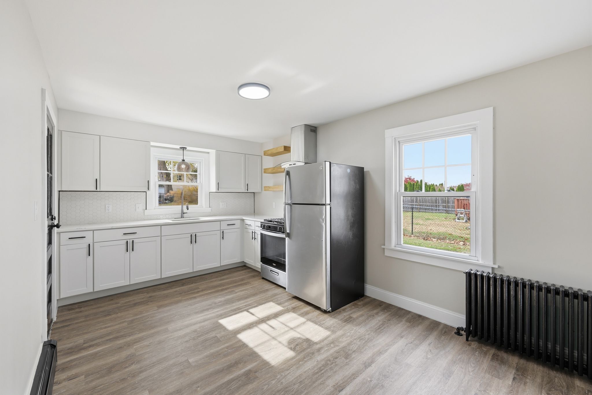 23 Woodlawn Avenue Enfield CT 06082