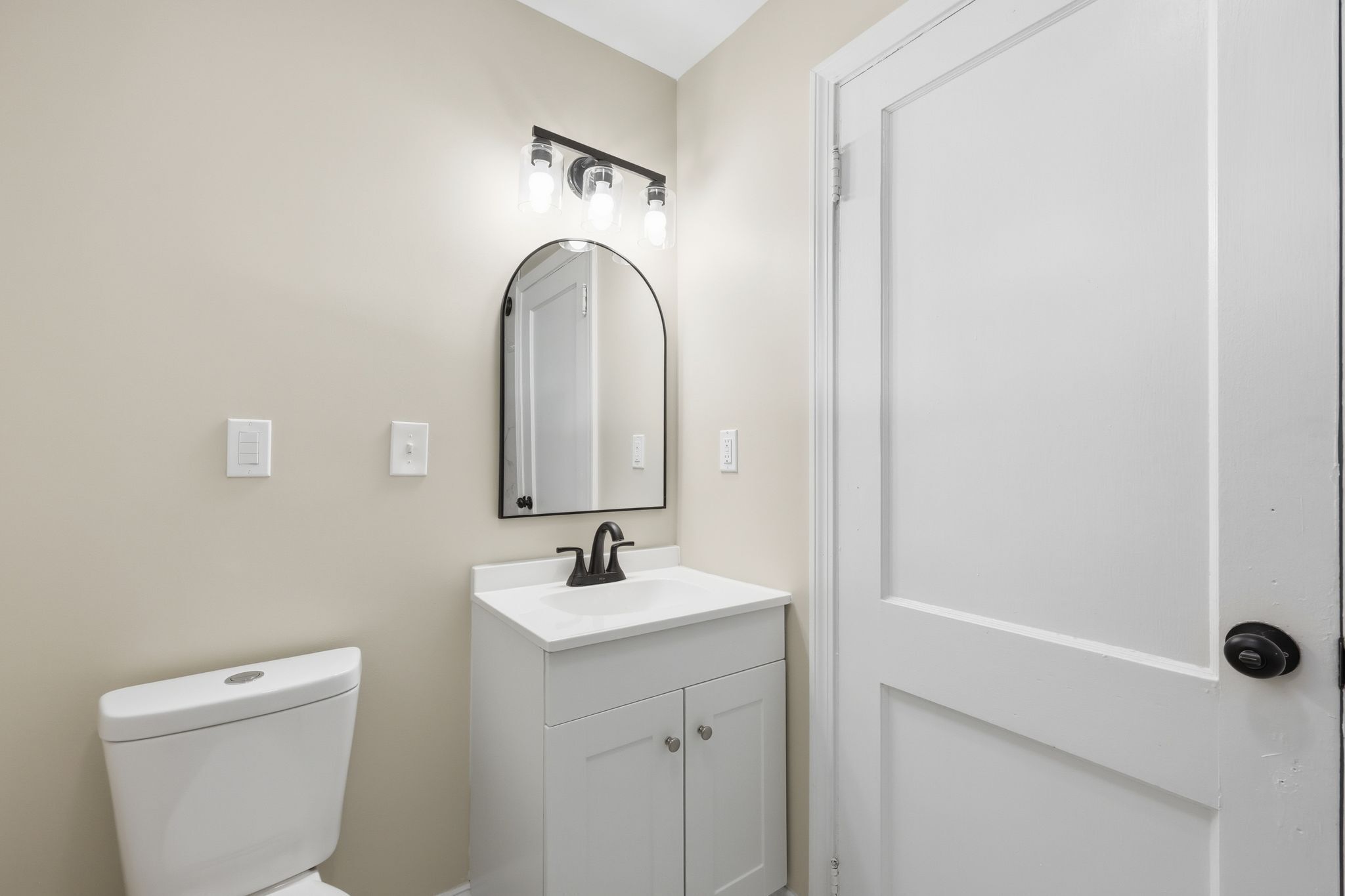 23 Woodlawn Avenue Enfield CT 06082