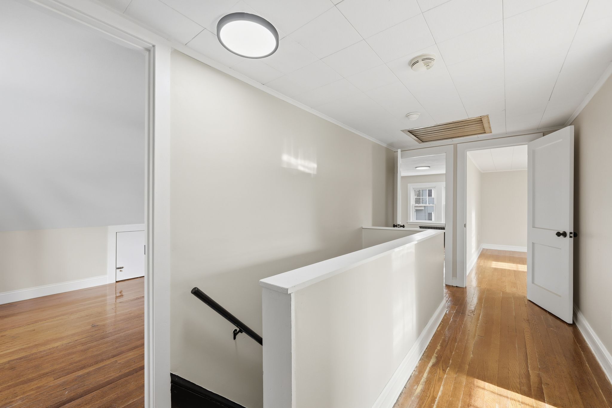 23 Woodlawn Avenue Enfield CT 06082