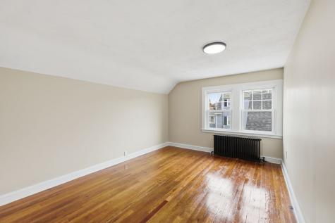 23 Woodlawn Avenue Enfield CT 06082