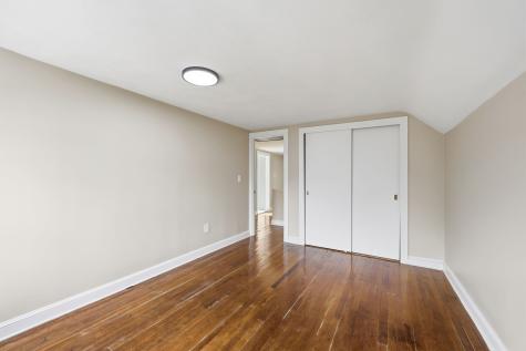 23 Woodlawn Avenue Enfield CT 06082