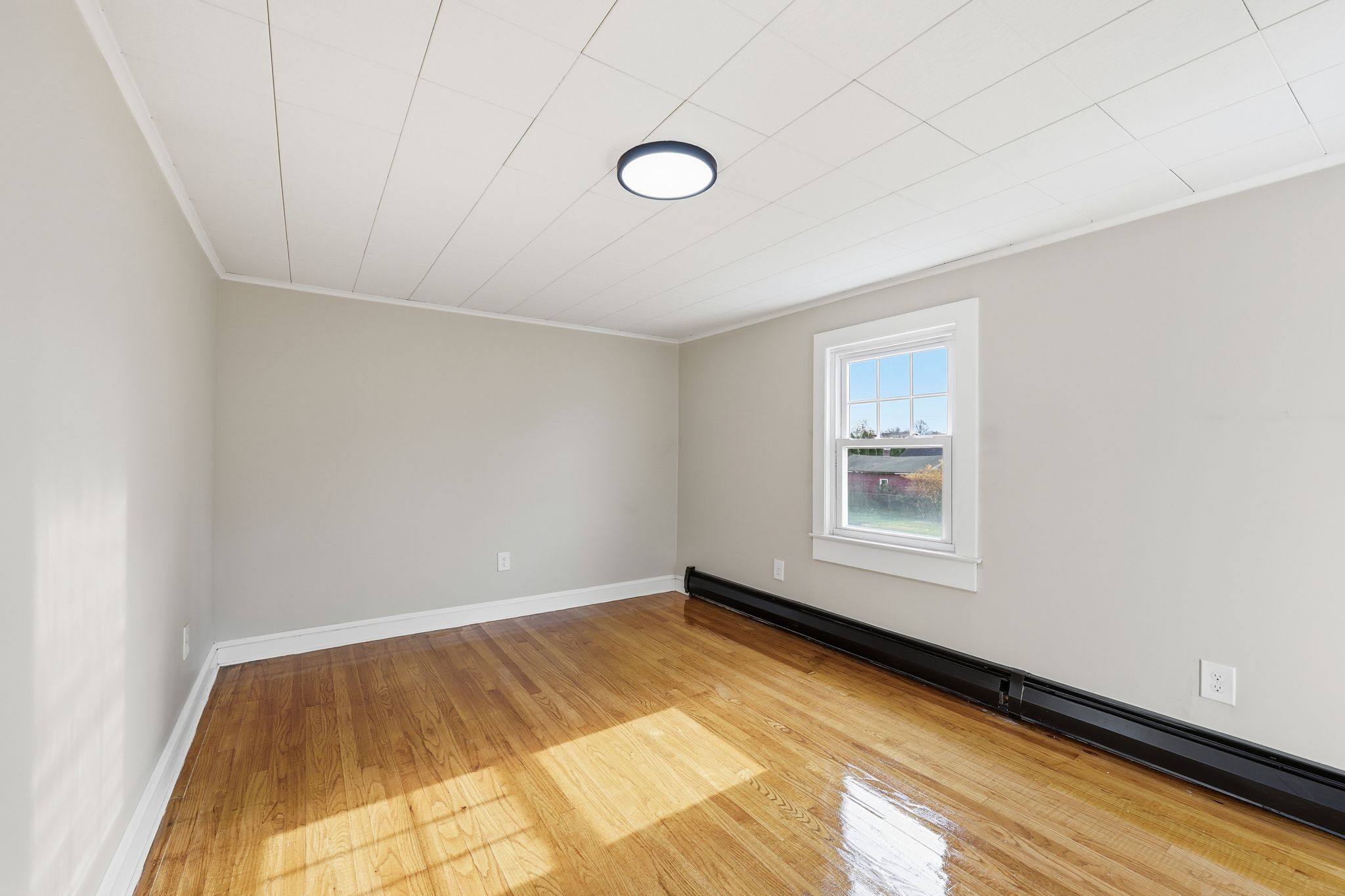 23 Woodlawn Avenue Enfield CT 06082