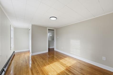 23 Woodlawn Avenue Enfield CT 06082