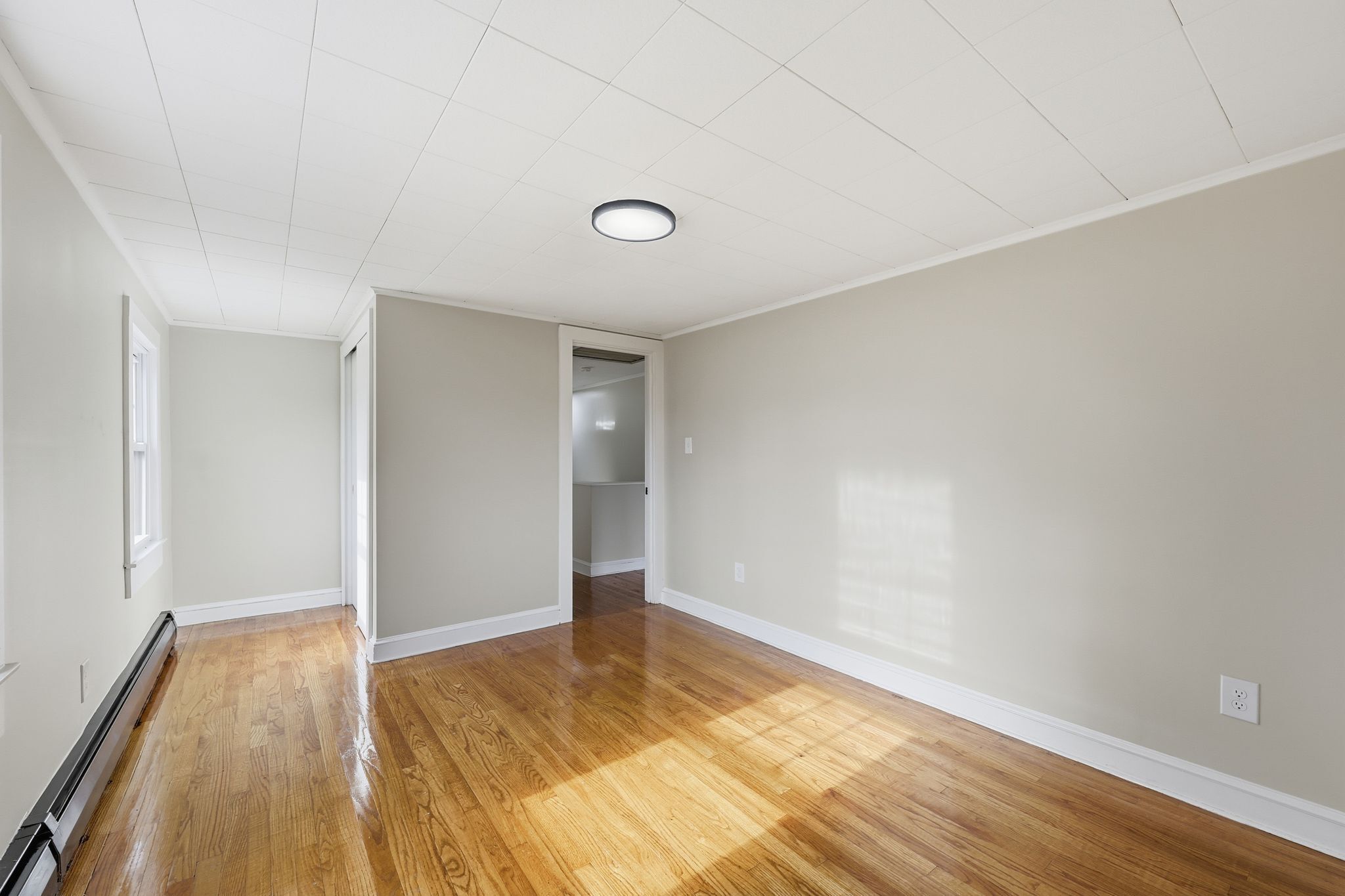 23 Woodlawn Avenue Enfield CT 06082