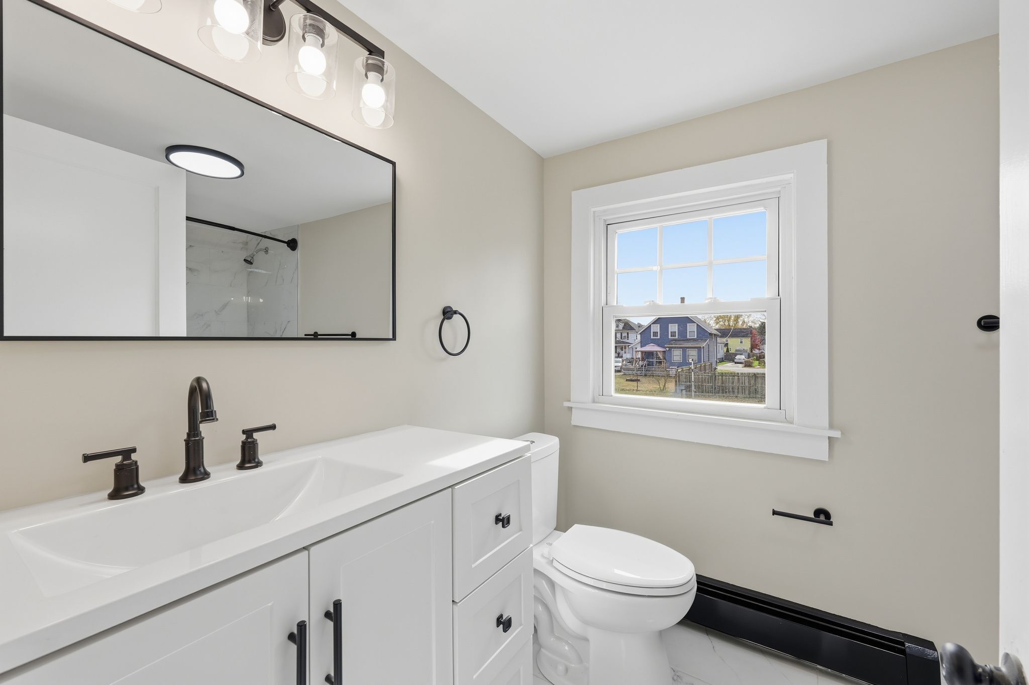 23 Woodlawn Avenue Enfield CT 06082