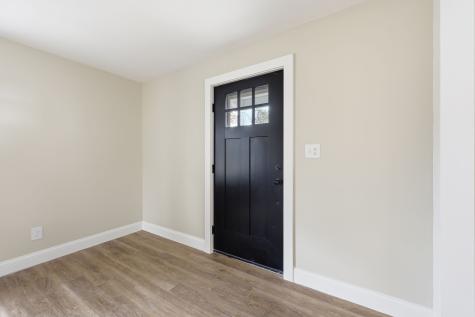 23 Woodlawn Avenue Enfield CT 06082