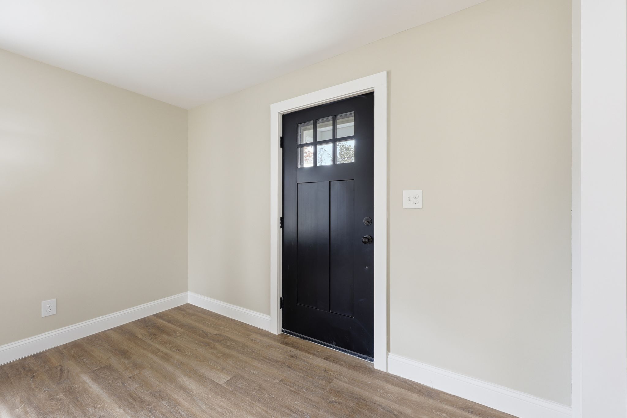 23 Woodlawn Avenue Enfield CT 06082