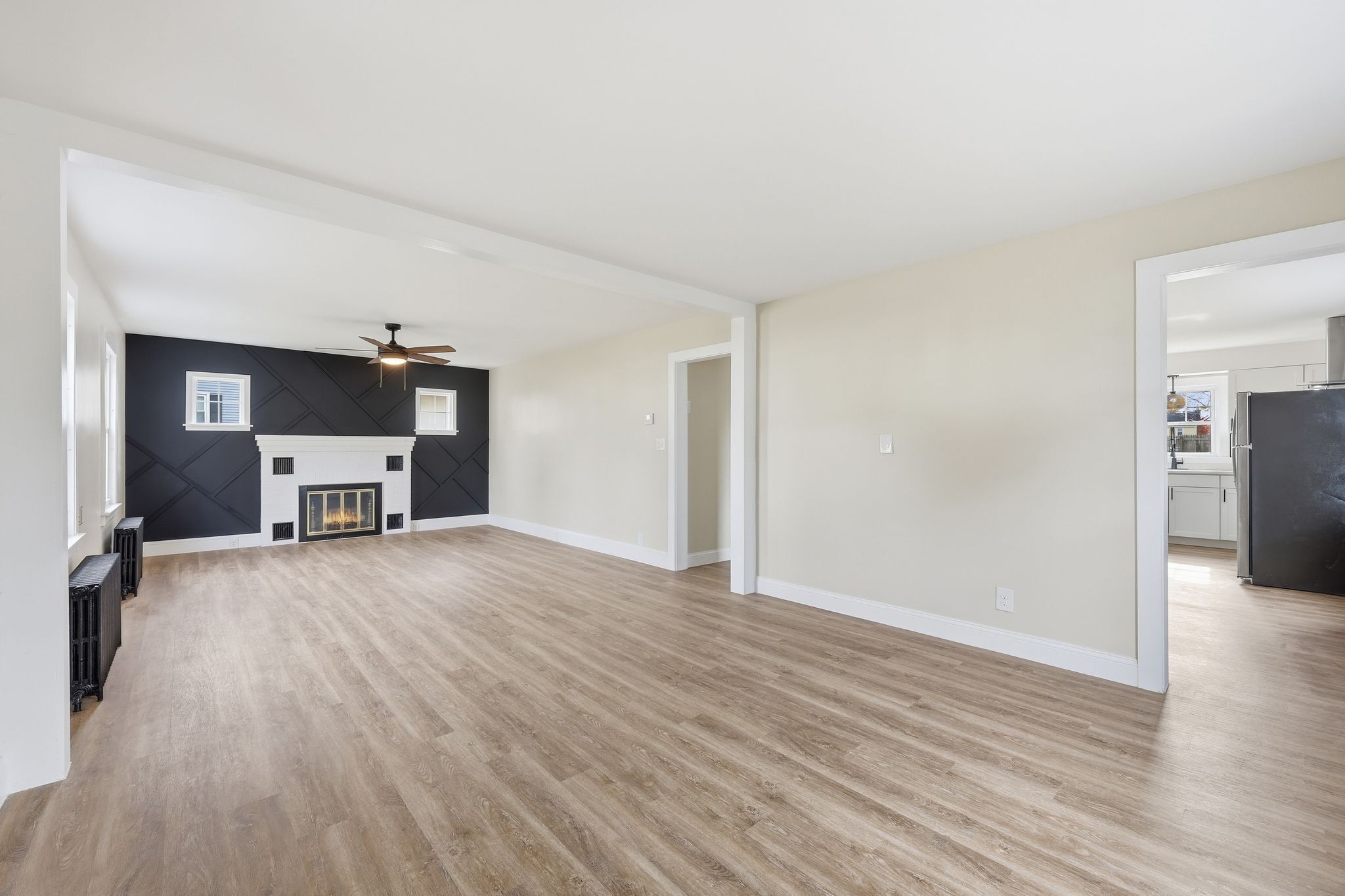 23 Woodlawn Avenue Enfield CT 06082